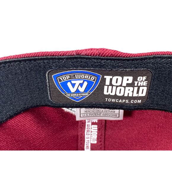 South Carolina Gamecocks Hat Cap Top of the World One Fit Scarlett Stretch New - Picture 9 of 10